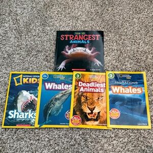 National Geographic Kids Animal Book Collection - Blue, Yellow, Black
